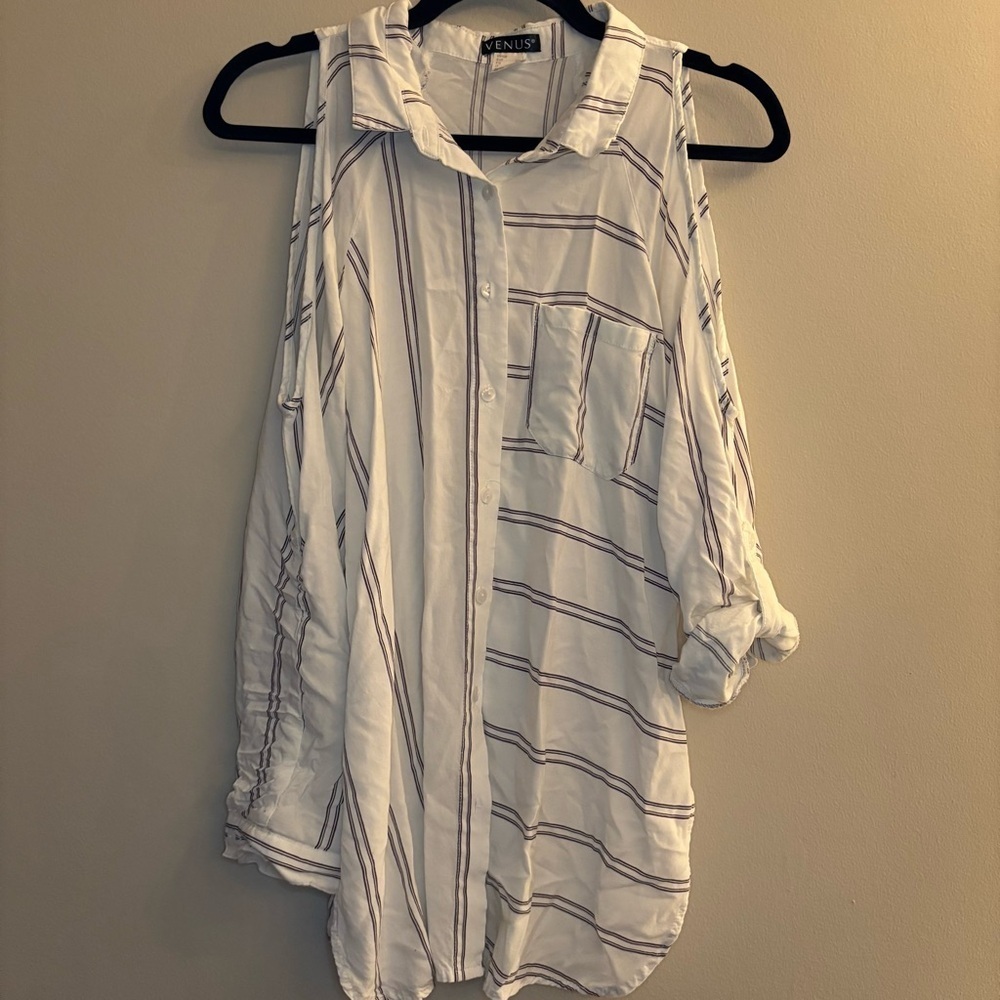VENUS Women’s Button-down Long-sleeve Striped Blouse Size L